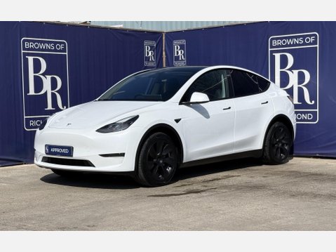 Tesla Model Y (Dual Motor) Long Range SUV 5dr Electric Auto 4WDE (384 bhp) 9