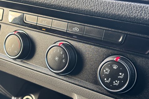 Volkswagen Crafter CR35 140 ps Tdi L2 H2 Trendline Panel Van - No VAT 18