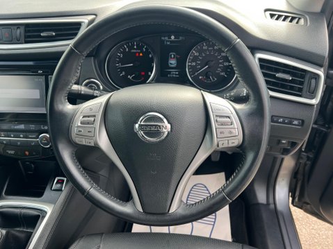 Nissan Qashqai 1.2 DIG-T Tekna 2WD Euro 6 (s/s) 5dr 19
