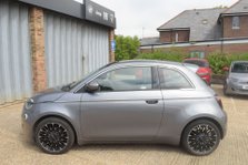 Fiat 500e La Prima 26