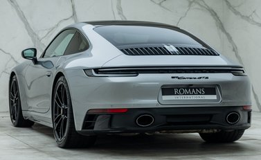 Porsche 911 Carrera GTS (992) 10