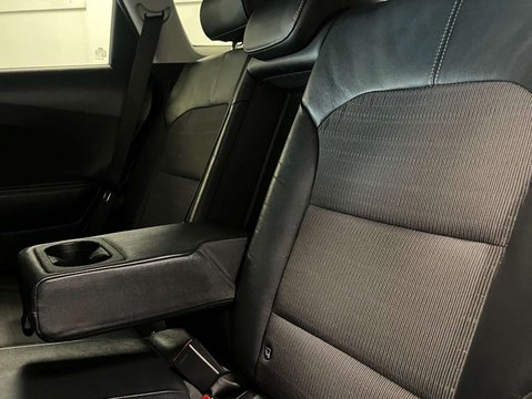 Kia Niro 1.6 Niro 2 Semi-Auto 5dr 30