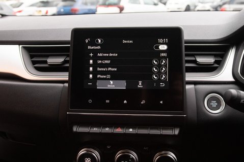 Renault Captur TECHNO E-TECH 28