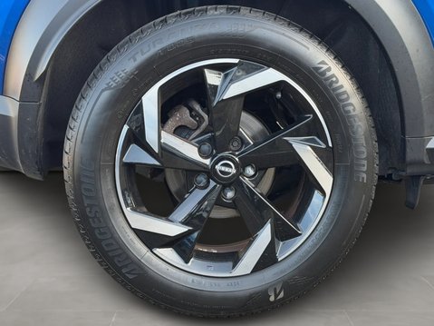 Nissan Juke 1.0 DiG-T 114 N-Connecta 5dr DCT 11