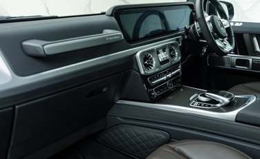 Mercedes-Benz G Class AMG G 63 21