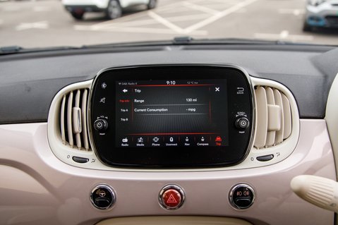Fiat 500 DOLCEVITA PLUS MHEV 22