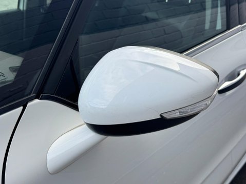 Citroen C4 Picasso 1.6 e-HDi Airdream Exclusive+ Euro 5 (s/s) 5dr 37