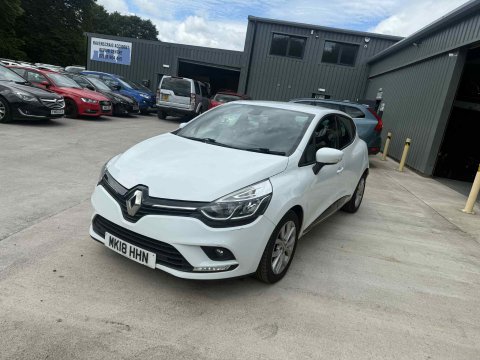 Renault Clio DYNAMIQUE NAV DCI 5