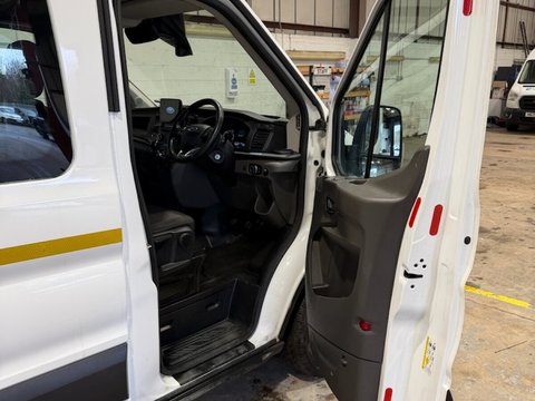 Ford Transit 350 TREND P/V ECOBLUE WELFARE 9