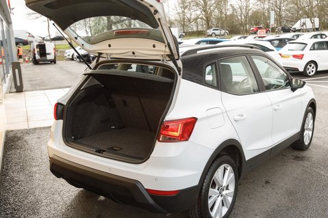 SEAT Arona TSI SE TECHNOLOGY DSG 39