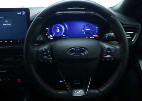 Ford Focus 2.3T EcoBoost ST Hatchback 5dr Petrol Manual Euro 6 (s/s) (280 ps) 17