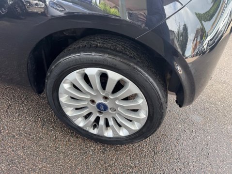 Ford Ka 1.2 Zetec Euro 5 (s/s) 3dr 16