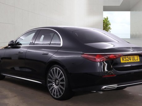 Mercedes-Benz E Class E220D Exclusive Edition MHEV Auto Diesel PAN ROOF/SUPERSCREEN PACKAGE/VAT Q 5
