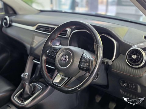 MG ZS 1.5 VTi-TECH Exclusive Euro 6 (s/s) 5dr 55