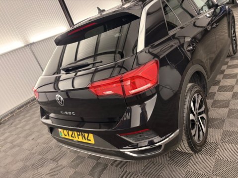 Volkswagen T-Roc 1.5 TSI EVO Active DSG Euro 6 (s/s) 5dr 47