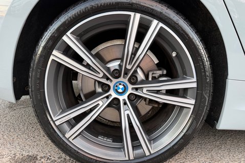 BMW 3 Series 330E M SPORT PHEV -TACORA RED LEATHER -COMF/VIS PACKS -HARMAN KARDON -VATQ 67