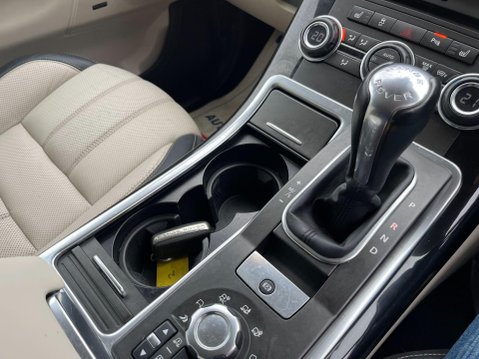 Land Rover Range Rover Sport 3.0 TD V6 Autobiography Sport CommandShift 4WD Euro 5 5dr 44