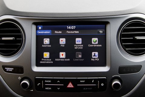 Hyundai i10 PREMIUM SE 19