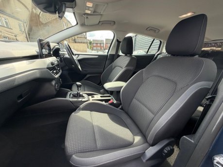 Ford Focus ZETEC TDCI 17