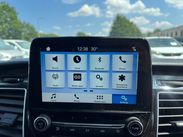 Ford Transit Custom SWB L1H1 Low Roof Limited 300 Adaptive Cruise Air Con Carplay EURO 6 NO VAT 37