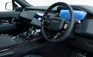 Land Rover Range Rover Sport D300 Autobiography 9