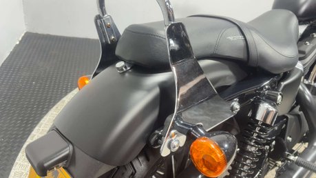 Harley-Davidson Sportster 883 IRON 2010 ONLY 4K NEW MOT SERVICED VERY CLEAN CRUISER BIKE 883CC 40