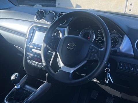 Suzuki Vitara SZ-T BOOSTERJET MHEV 35