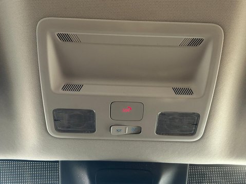 Ford Focus 1.0T EcoBoost MHEV Titanium Euro 6 (s/s) 5dr 28