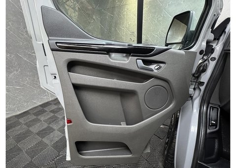 Ford Transit Custom 2.0 280 EcoBlue Limited Panel Van 5dr Diesel Auto L1 H1 Euro 6 (s/s) (130 p 46