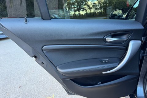 BMW 1 Series M135I - 3 OWNERS - 10 SERVICES - SUNROOF -4 MICHELINS -CRUISE CONTROL 29