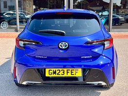 Toyota Corolla 1.8 Corolla Design HEV CVT 5dr 6