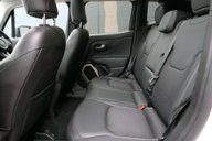 Jeep Renegade M-JET DESERT HAWK 42