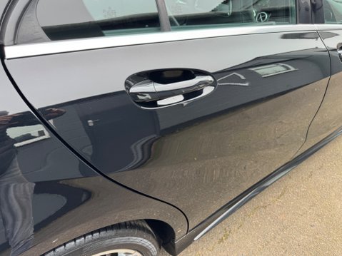 Mercedes-Benz A Class A 200 D AMG LINE PREMIUM 11