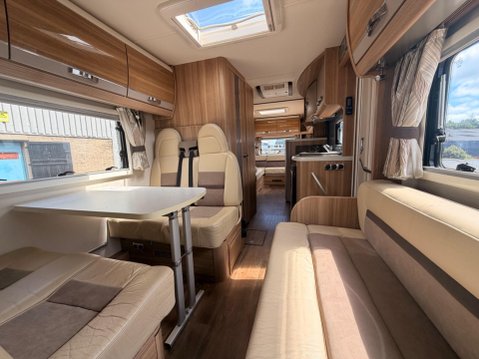 Swift Kon-Tiki 649 Black Edition 50 MULTIJET 7