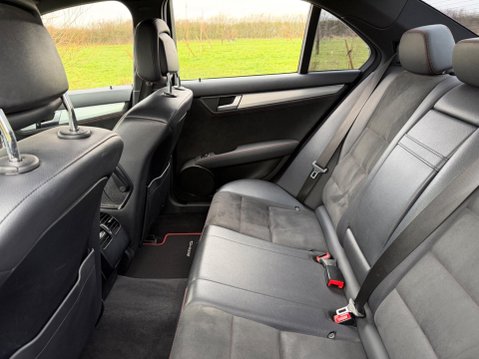 Mercedes-Benz C Class 2.1 C220 CDI AMG Sport Plus G-Tronic+ Euro 5 (s/s) 4dr 39