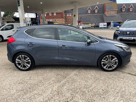 Kia Ceed 1.6 CRDI 4 TECH ECODYNAMICS 8