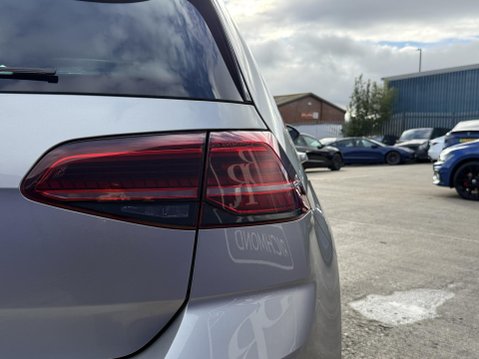 Volkswagen Golf 1.4 TSI 8.7kWh GTE Advance Hatchback 5dr Petrol Plug-in Hybrid DSG Euro 6 ( 19