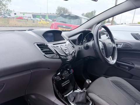 Ford Fiesta 1.0 ZETEC S 8