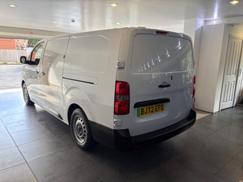 Vauxhall Vivaro 3100 75kWh Dynamic Auto L2 H1 6dr (7.4kW Charger) 4