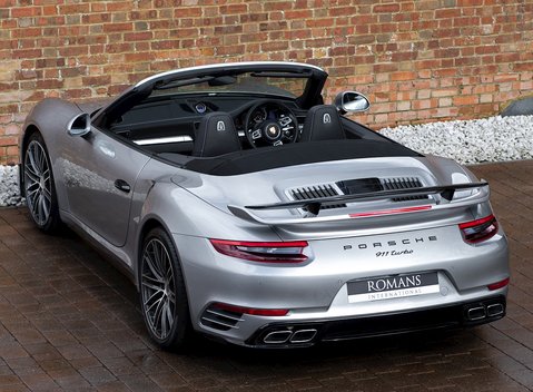 Porsche 911 Turbo Cabriolet (991.2) 11