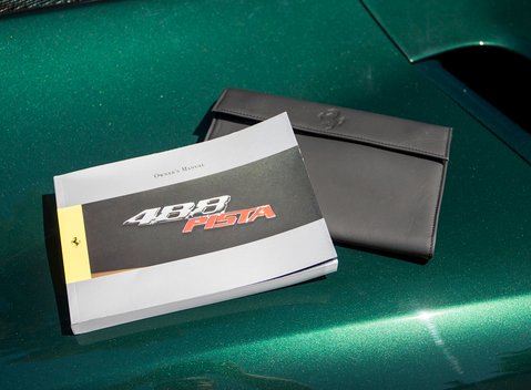 Ferrari 488 Pista 41