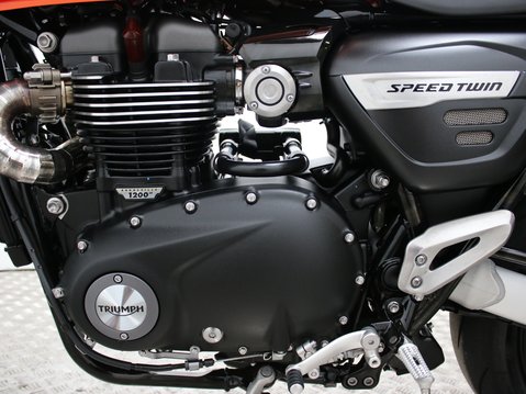Triumph Speed Twin SPEED TWIN 39