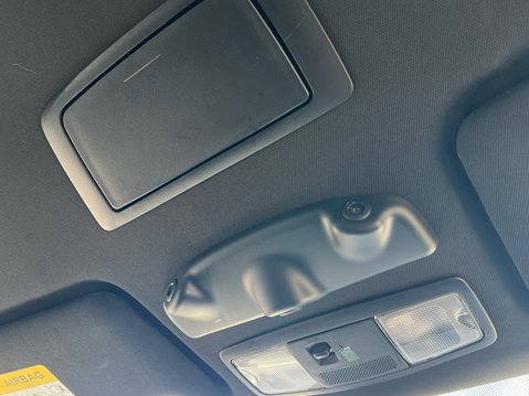 Mitsubishi Outlander PHEV 4H 33