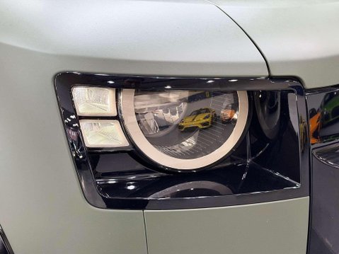 Land Rover Defender 3.0 D250 MHEV S Hard Top SUV 5dr Diesel Auto 4WD MWB Euro 6 (s/s) (250 ps) 29