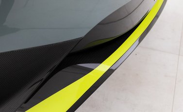 Aston Martin Vantage GT8 27