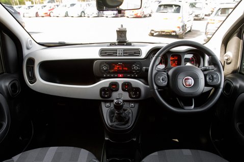 Fiat Panda CITY CROSS 3