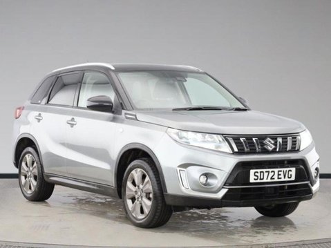 Suzuki Vitara SZ-T MHEV 1