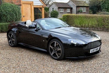 Aston Martin Vantage S V8 ROADSTER 4
