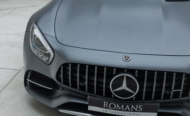 Mercedes-Benz Amg GT C Roadster 28