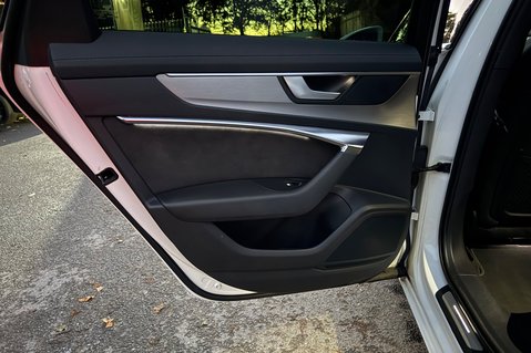 Audi A6 TDI S LINE MHEV - REVERSE CAMERA - APPLE CARPLAY - 12 MONTHS MOT  29